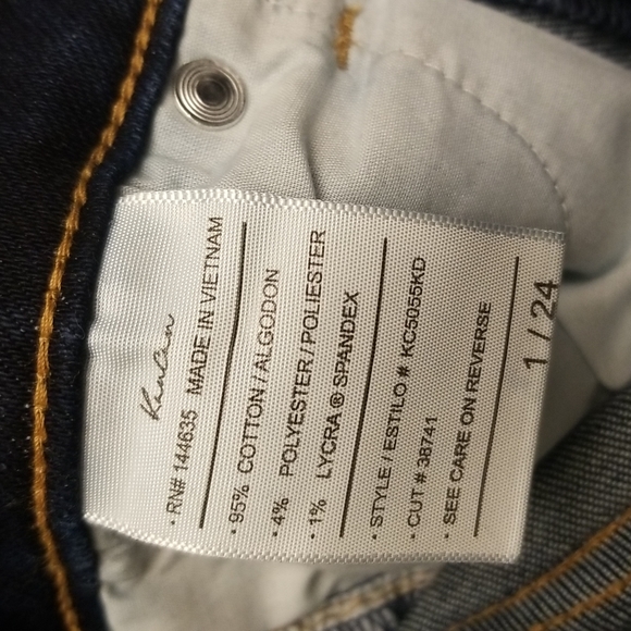KanCan distressed jeans, New with tags - Picture 11 of 12